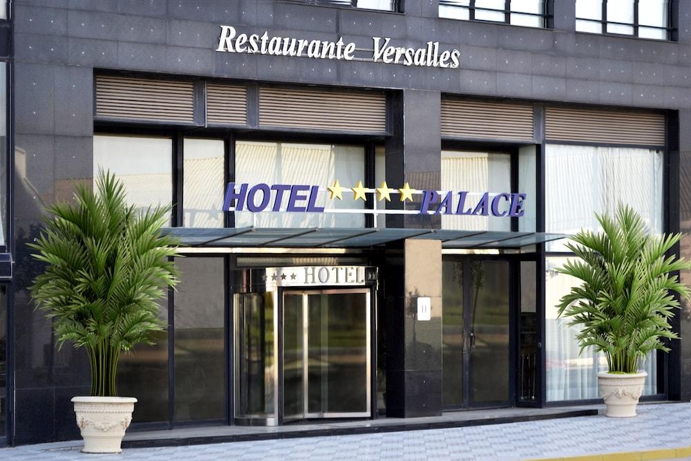 Hotel Vila-Real Palace Exteriér fotografie